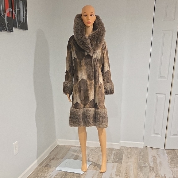 Vintage Teddy Jacket Brown and Tan Plush Outerwear Faux Fur - Picture 1 of 9